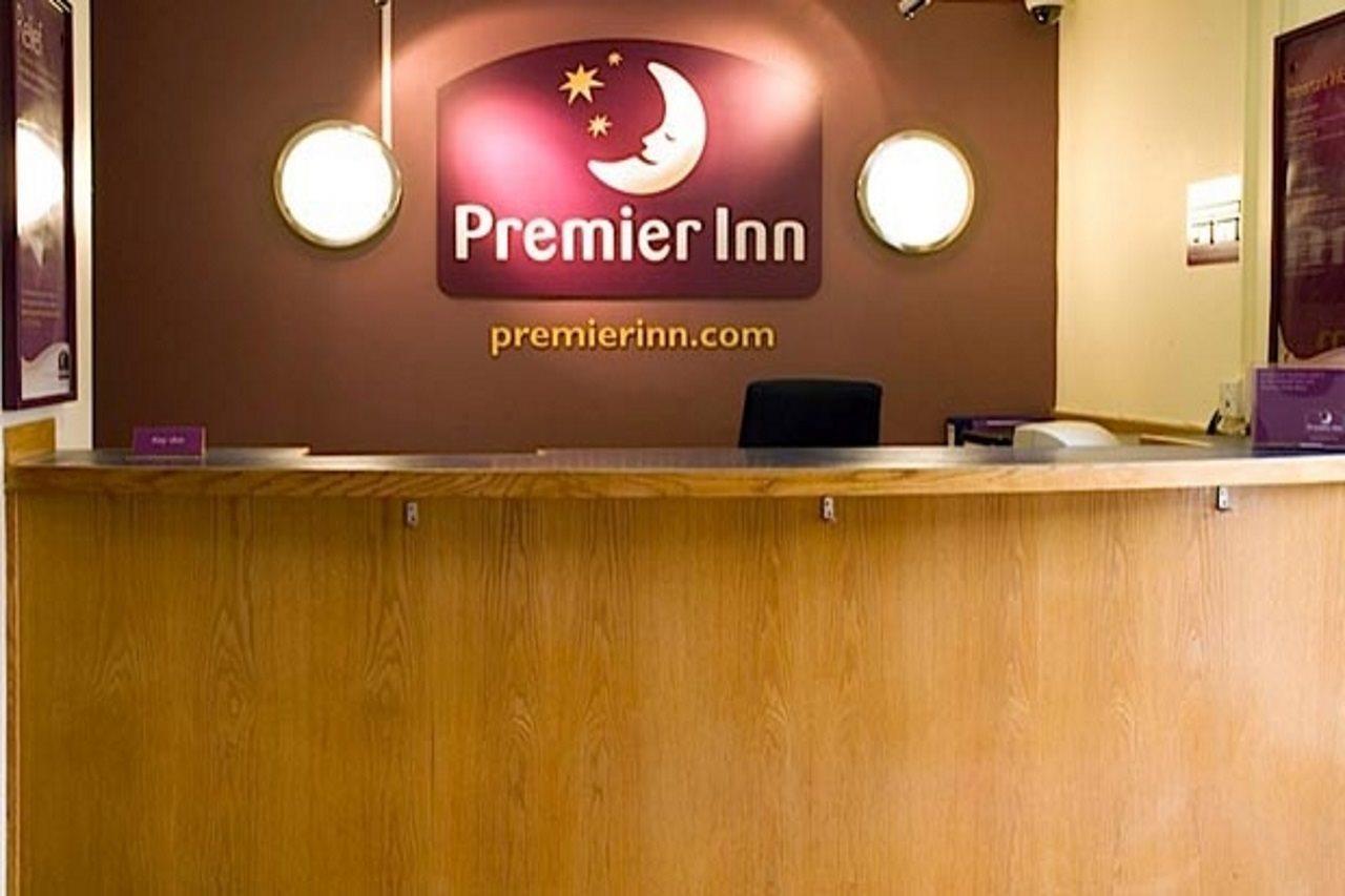 Premier Inn London Ilford Exterior foto