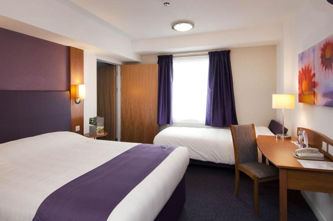 Premier Inn London Ilford Quarto foto